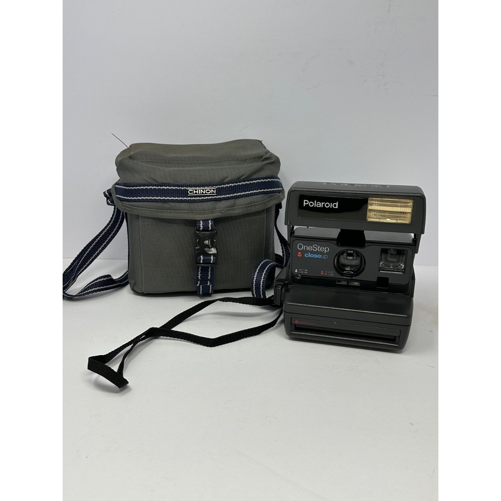 Vintage Polaroid OneStep CloseUp Instant Film Camera Black 600 Series Flash Case